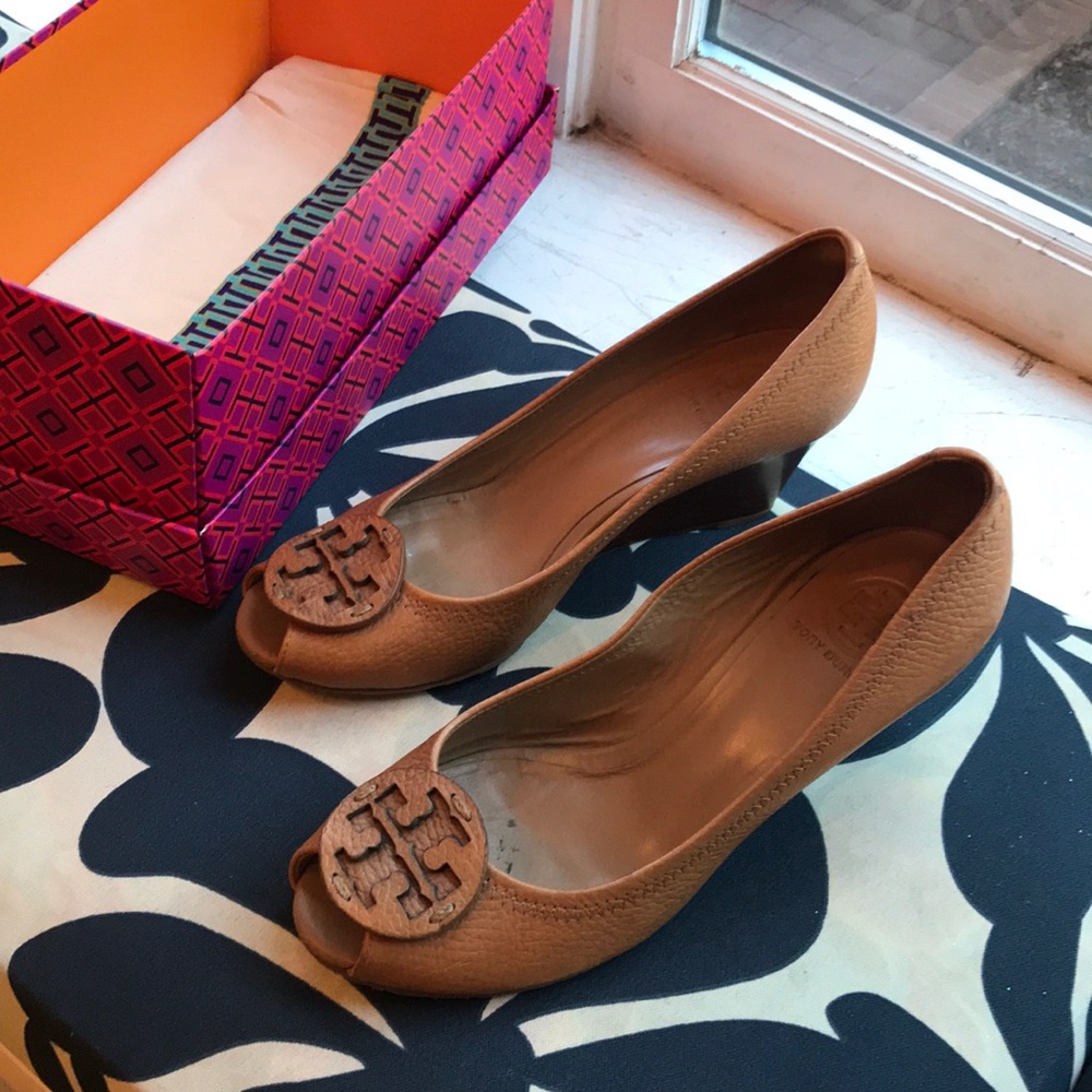 Tory Burch brown wedges - size 7.5